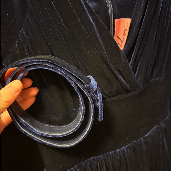 Vixen Starlet Swing in Navy Velvet - Picture 5 of 5